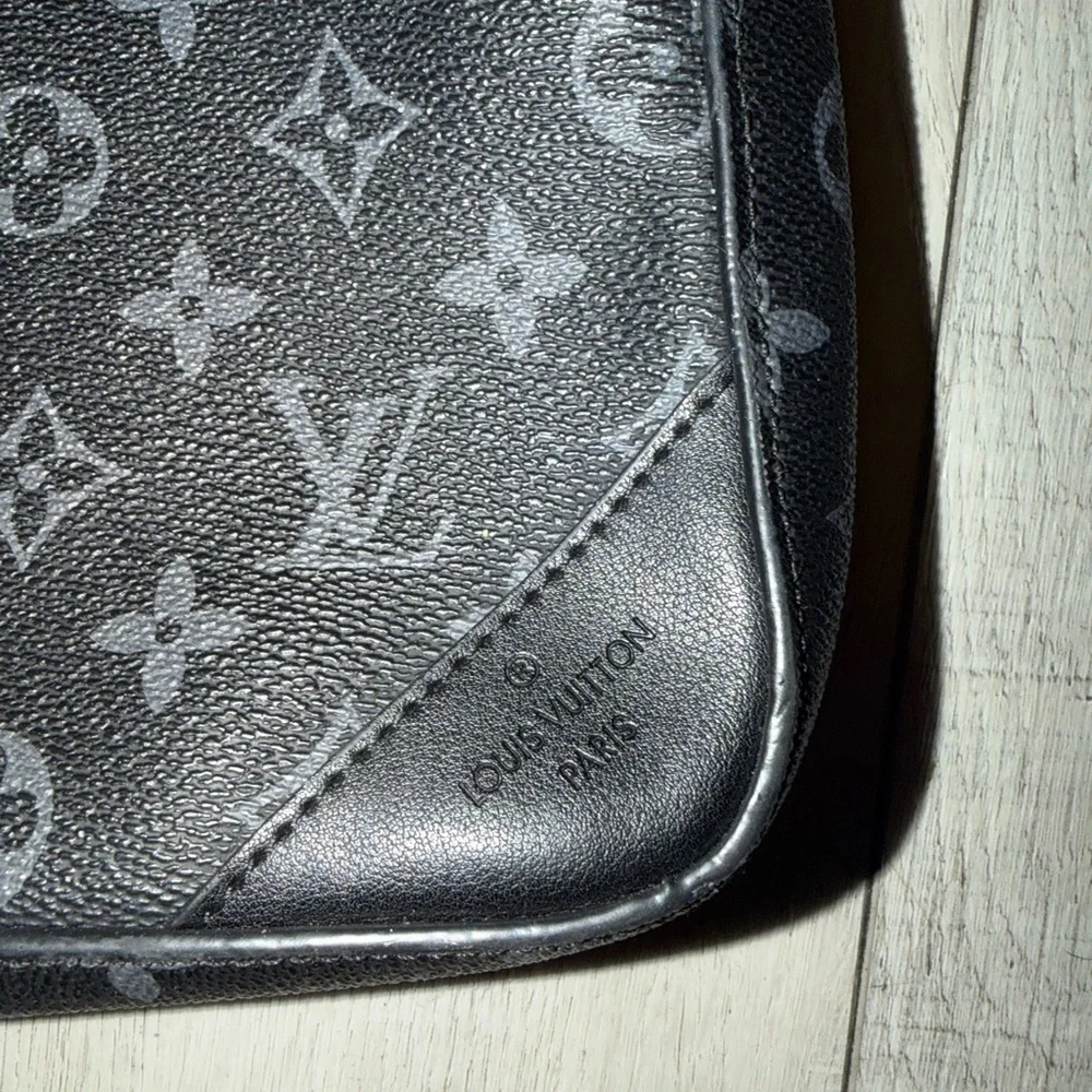 Louis‎ Vuitton Men's Black Monogram Laptop Bag no strap